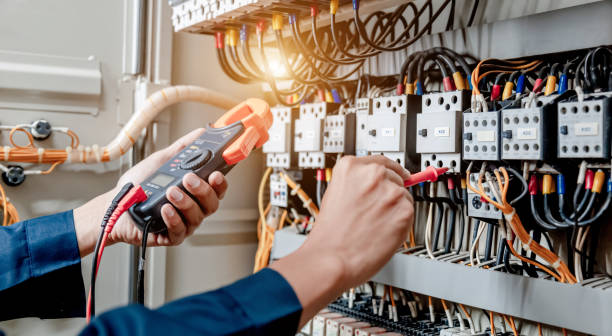 Best Electrician Near Me  in Norton, KS